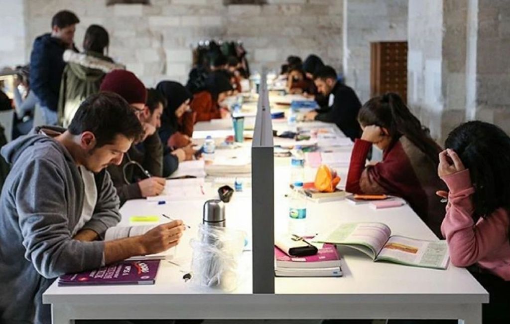 iskur-genclik-programi-ayrintilari-belli-oldu.jpg