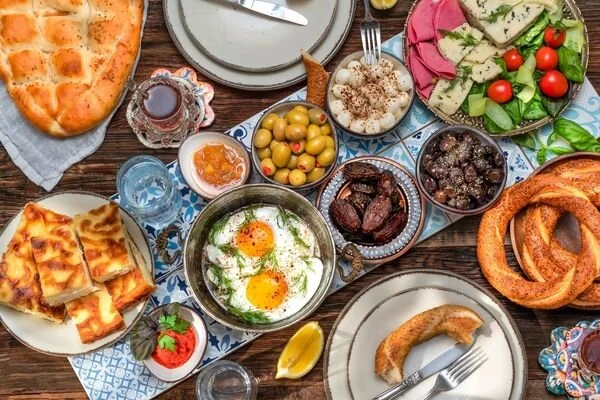 sahur-nedir-ne-zaman-baslar-biter-2-jpg.webp