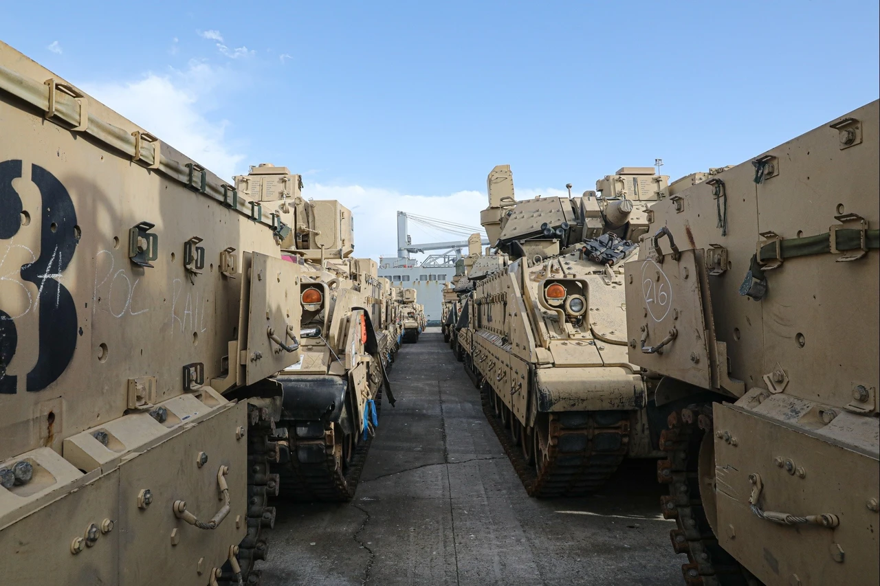 greek-army-rejects-u-s-bradley-ifv-offer-due-to-high-costs-2.webp
