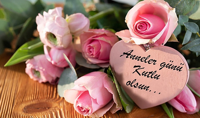 anneler-gunu-kokeni-kutlama-zamani-ve-gelenekler-3004.jpg