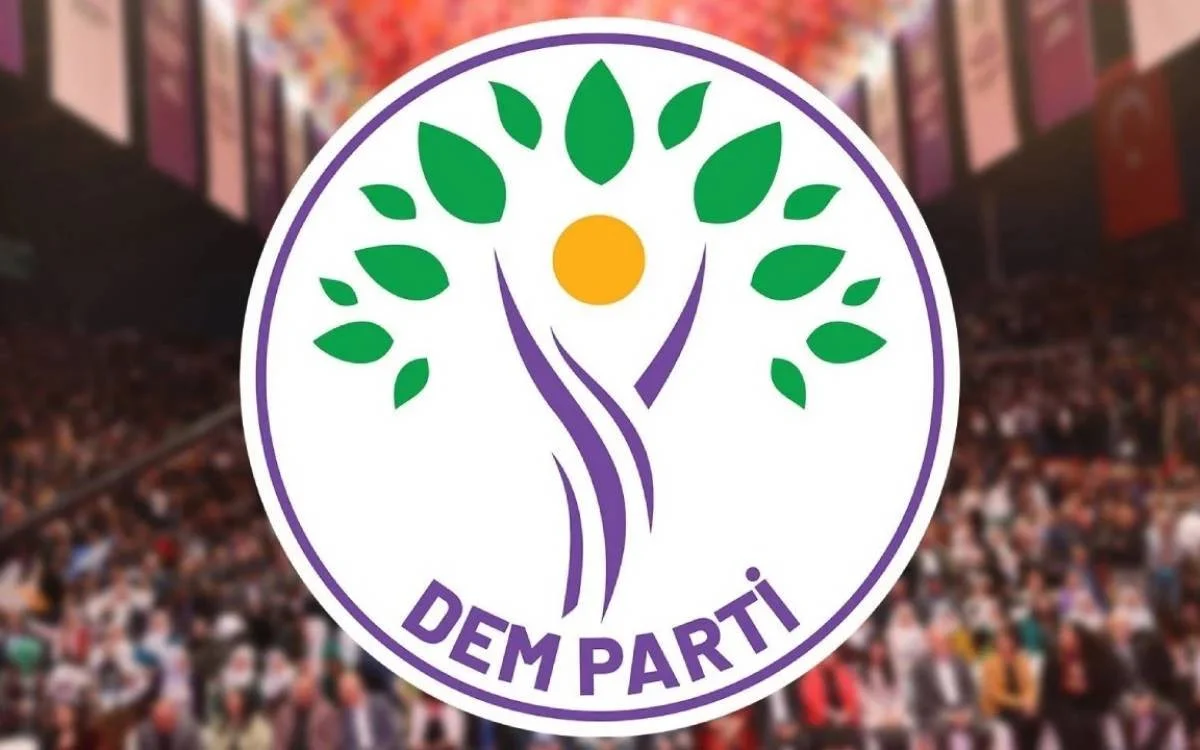 dem-parti-pm-sonuc-bildirgesi-partimiz-diyalog-muzakere-ve-cozumu-esas-aliyor.webp