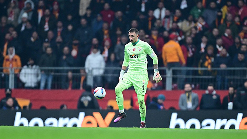 muslera-1.jpg