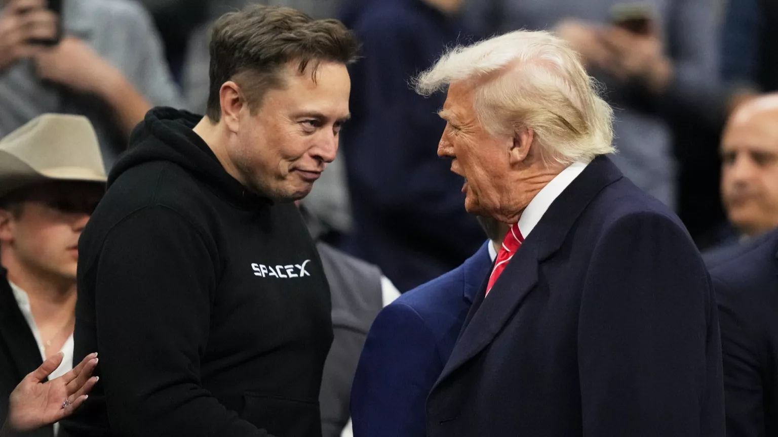 trump-elon-musk4.webp