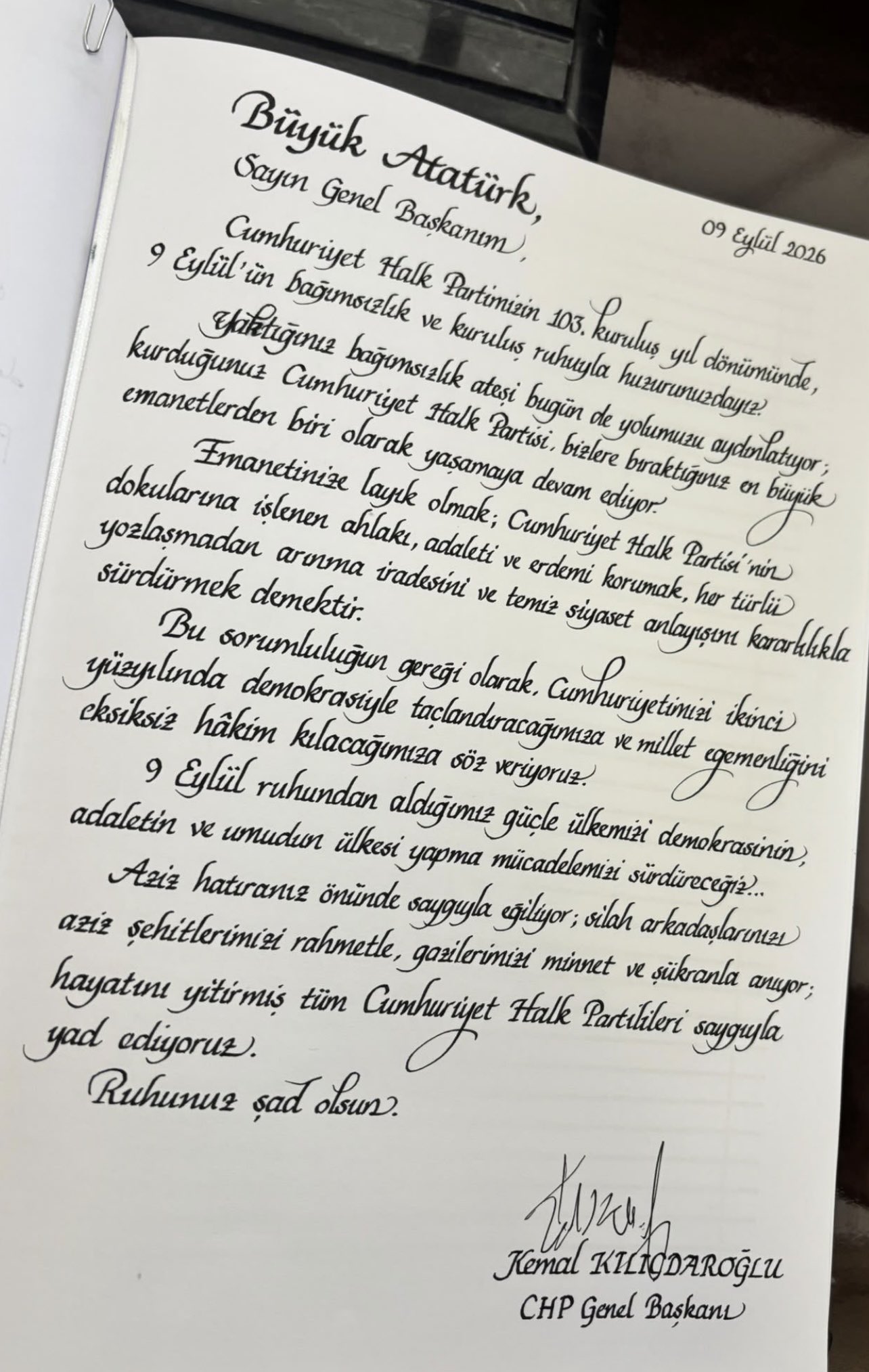 hrw08pyaiaaqbru.jpg