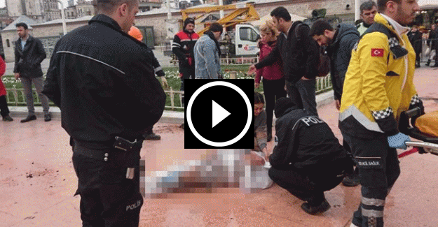 Taksim'de kendini diri diri yaktı
