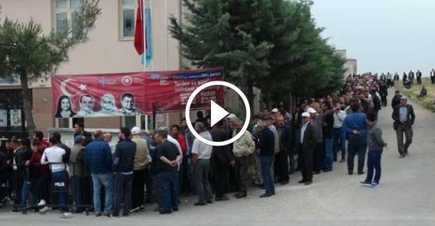 Kilis'te geçici işe başvuru kuyruğu