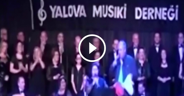 İnce'nin 3 yıl önce söylediği türkü ortaya çıktı