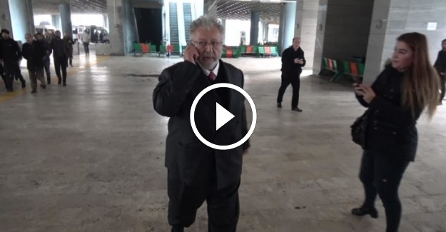 Sanatçı Metin Akpınar polis eşliğinde adliyeye getirildi
