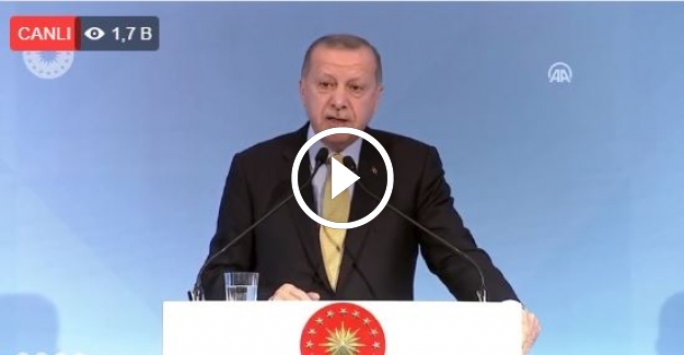 Cumhurbaşkanı Tayyip Erdoğan Erdoğan İslam İşbirliği Yatırım konferansında konuşuyor - 8 Aralık 2019