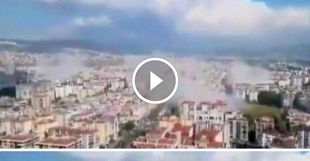 Depremin ardından yıkılan binalardan toz dumanı böyle yükseldi!
