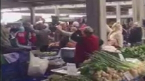 Pazarda AKP’lilere ‘hayır’lı tepki