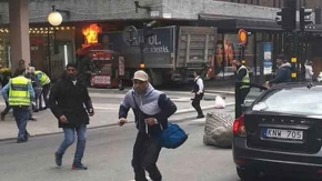 Stockholm'de kamyonlu terör saldırısı