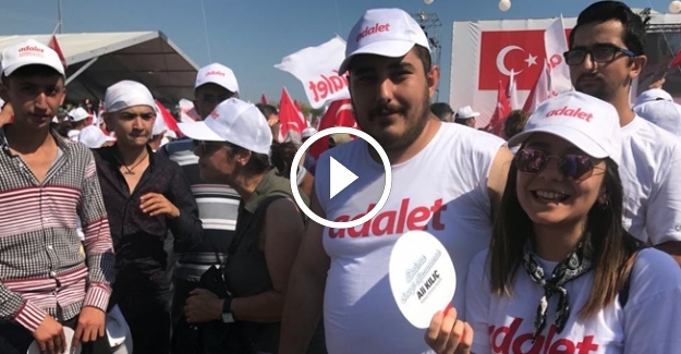 Gençlik coşkulu