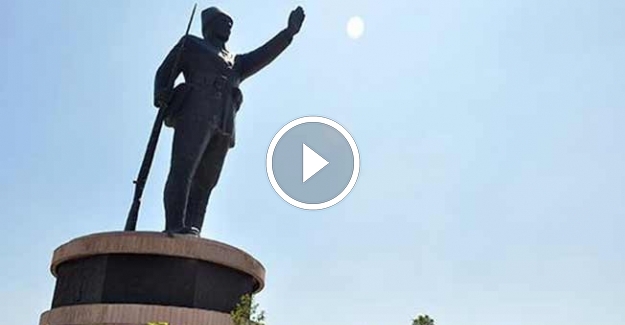 Mehmetçik Anıtı'ndan rezalet görüntüler
