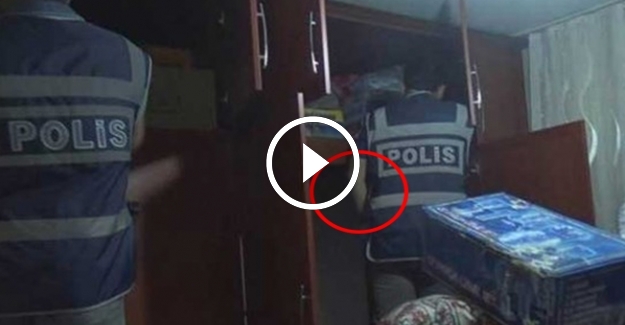 Polis ev baskınında cebine altın ve para atarken görüntülendi