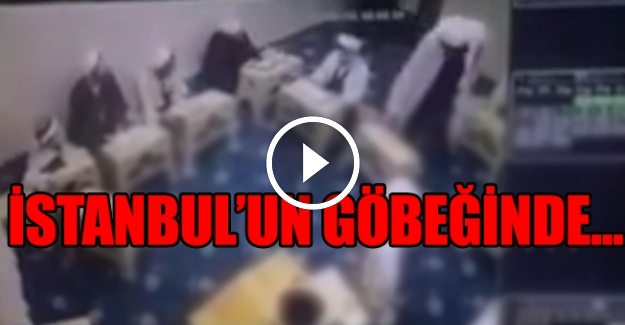 Küçük çocuklara cübbe, sarık giydirip sonrada...