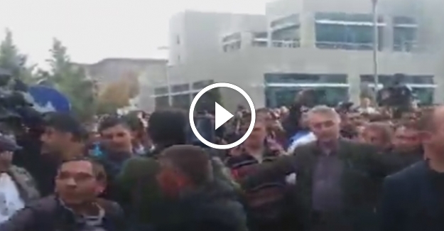 Gökçek taraftarları Akit Tv Ankara Haber Müdürü Mehmet Özmen'e saldırdı!